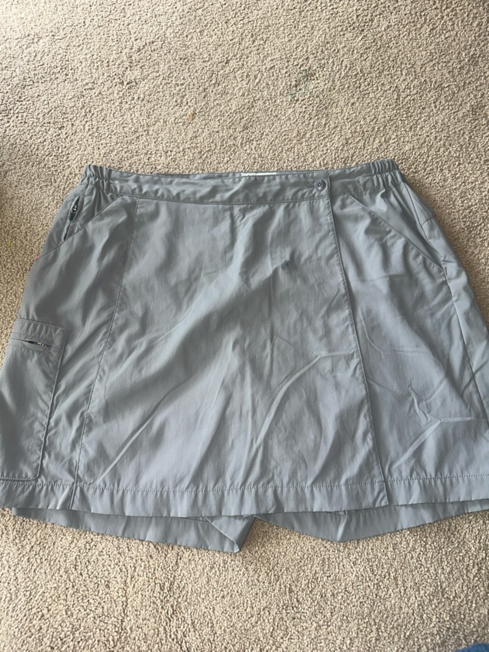 L.L. Bean Light Gray Women's Skort